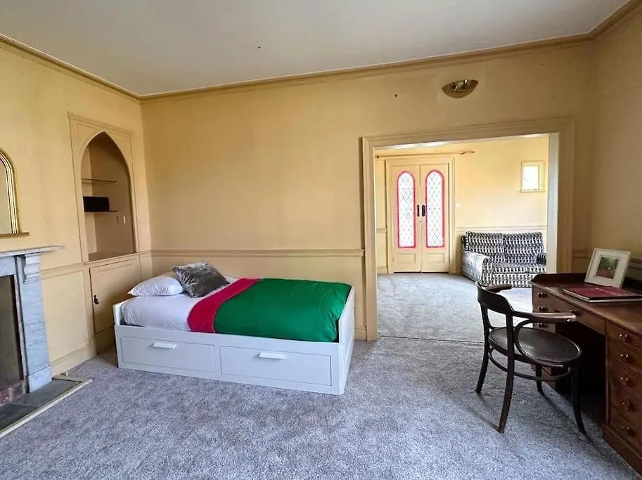 Large Georgian House In Heart Of Exeter Villa 0*,  United Kingdom